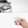 Pouzdro na klíče od auta pro BMW 3 Buttons - Smart Key, Kwmobile, Bílá/Zlatá, Silikon, 56001.02